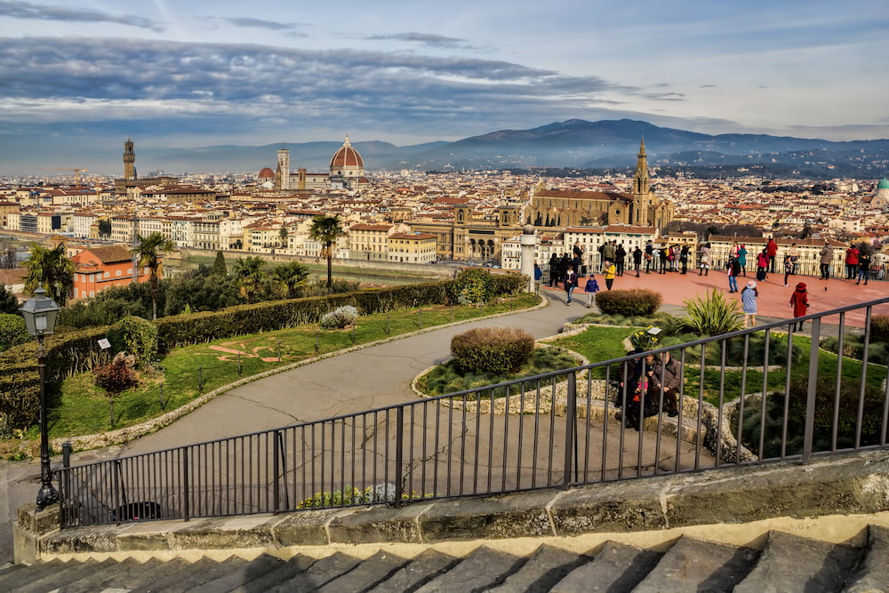 Piazzale Michelangelo con vista panoramica a Firenze, Italia